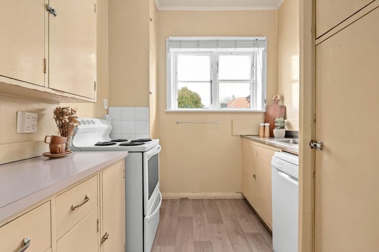 Photo of property in 17 Plunket Terrace, Hamilton East, Hamilton, 3216