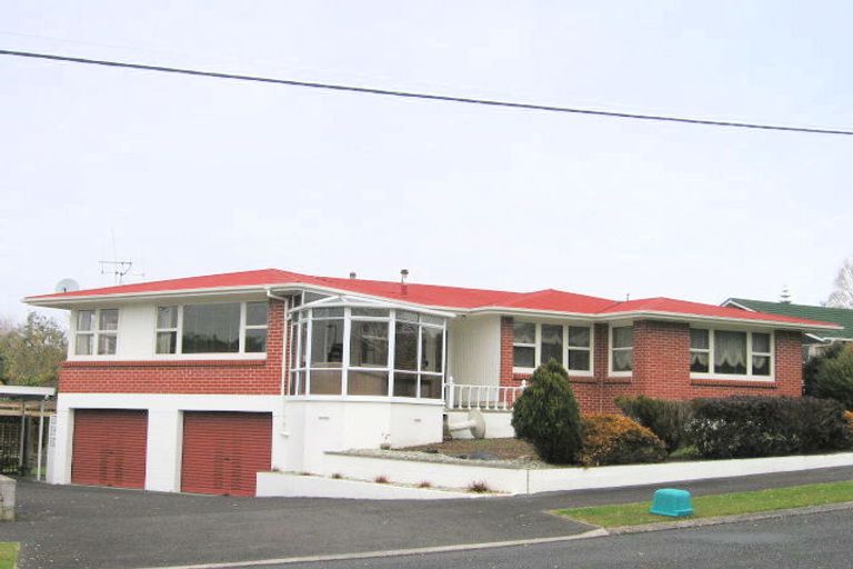 Photo of property in 13 Seifert Street, Forest Lake, Hamilton, 3200