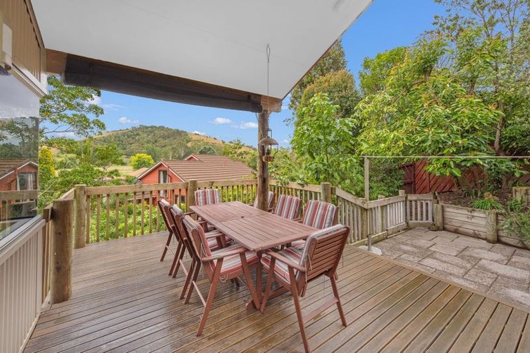 Photo of property in 6a Kokako Place, Taradale, Napier, 4112