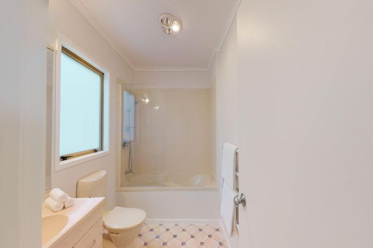 Photo of property in 17 Sirsi Terrace, Broadmeadows, Wellington, 6035