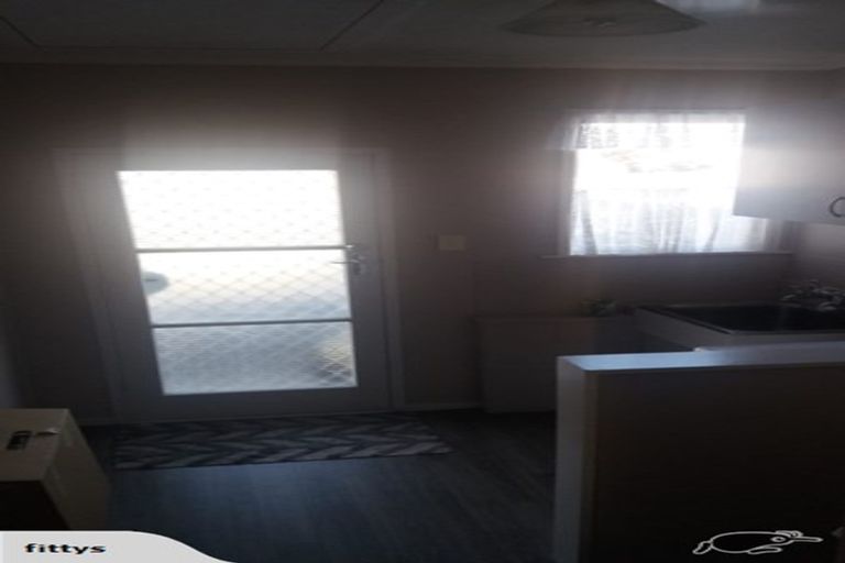 Photo of property in 11 Kensington Place, Fairfield, Hamilton, 3214