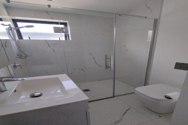 Photo of property in 3/447 Hibiscus Coast Highway, Orewa, 0931