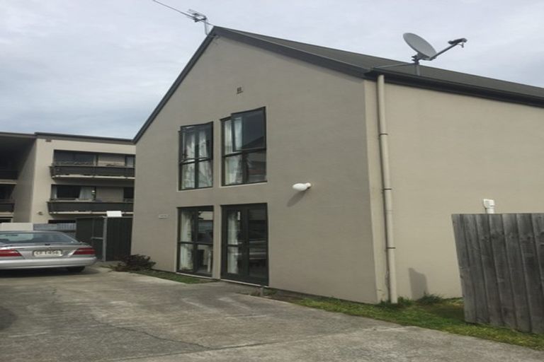 Photo of property in 114 Clarence Street, Riccarton, Christchurch, 8011