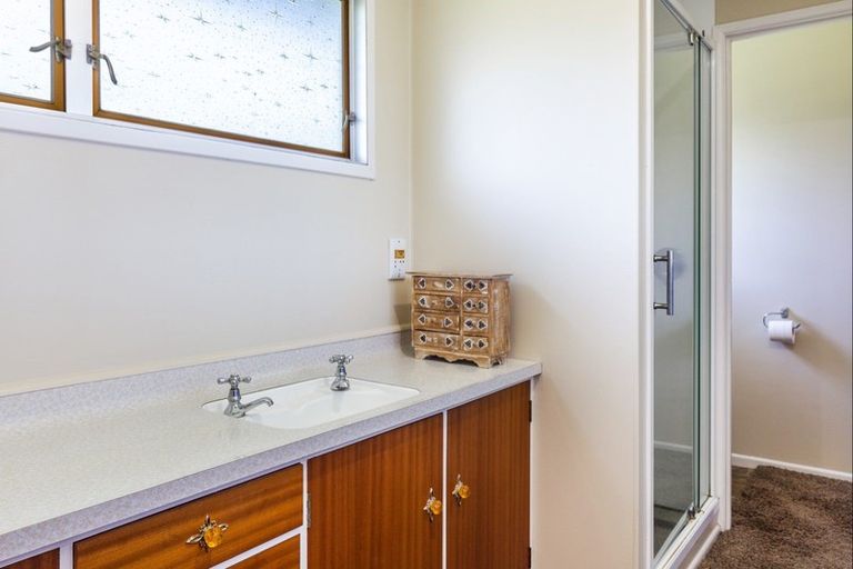 Photo of property in 45 Tremaine Avenue, Two Mile Bay, Taupo, 3330