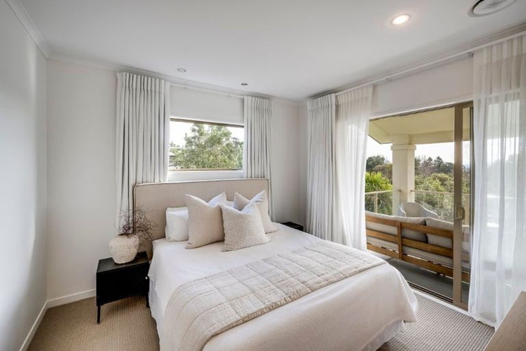 Photo of property in 6 Burbury Ridge, Havelock North, 4130