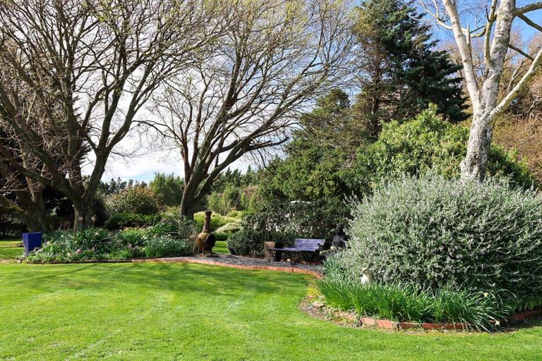 Photo of property in 258 Smith Road, Dannevirke, 4978