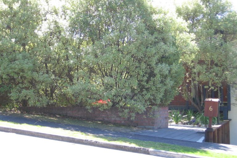 Photo of property in 6 Naviti Place, Browns Bay, Auckland, 0630