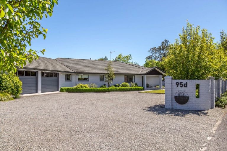 Photo of property in 95d Kuratawhiti Street, Greytown, 5794