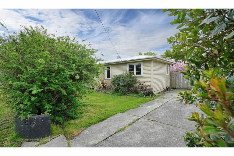 Photo of property in 150 Bay Road, Grasmere, Invercargill, 9810
