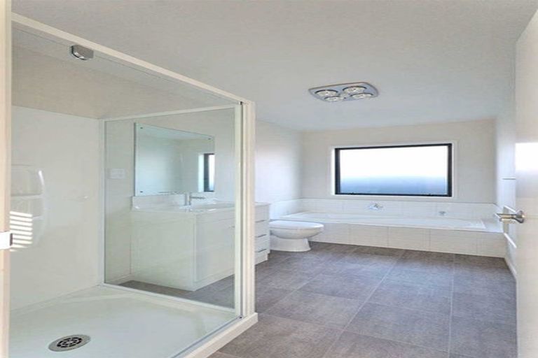 Photo of property in 2 Wallingford Crescent, Rolleston, 7615