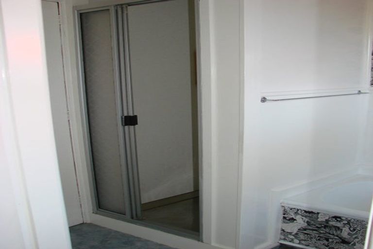 Photo of property in 260 Halswell Road, Halswell, Christchurch, 8025