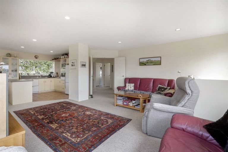 Photo of property in 20a Alton Avenue, Hillcrest, Auckland, 0627