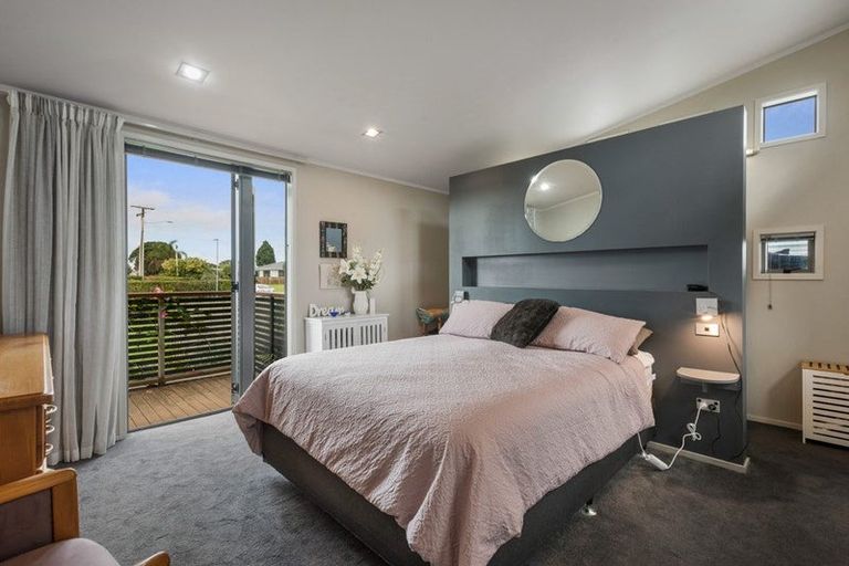 Photo of property in 32 Roretana Drive, Athenree, Waihi Beach, 3177