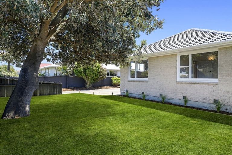 Photo of property in 25 Pandora Street, North New Brighton, Christchurch, 8083