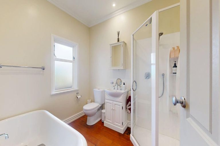 Photo of property in 205 Barnard Street, Wadestown, Wellington, 6012