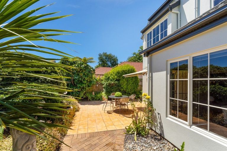 Photo of property in 372 Trafalgar Square, Nelson, 7010