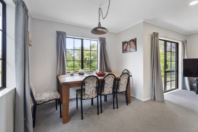 Photo of property in 62 Freemans Road, Otaki, 5512