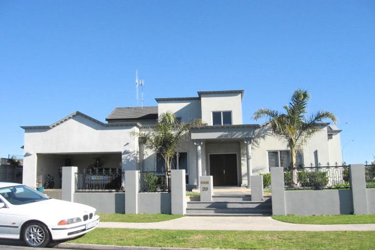 Photo of property in 39 Caversham Drive, Rototuna, Hamilton, 3210