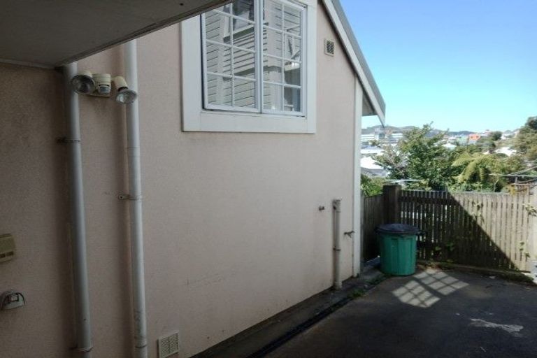 Photo of property in 97 Tasman Street, Mount Cook, Wellington, 6021