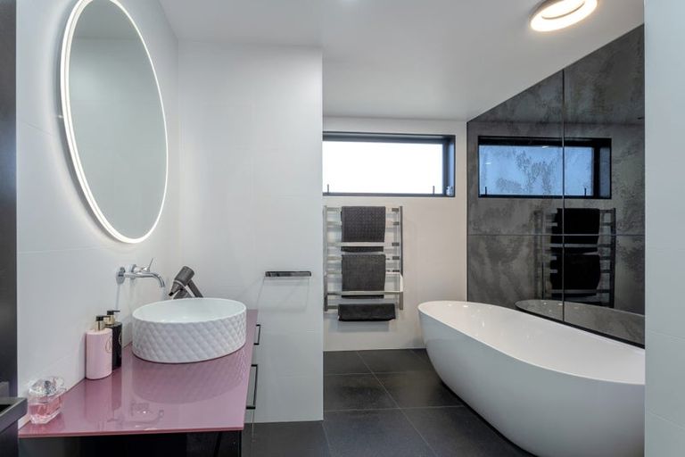 Photo of property in 118 Motu Iti, Pauanui, Hikuai, 3579