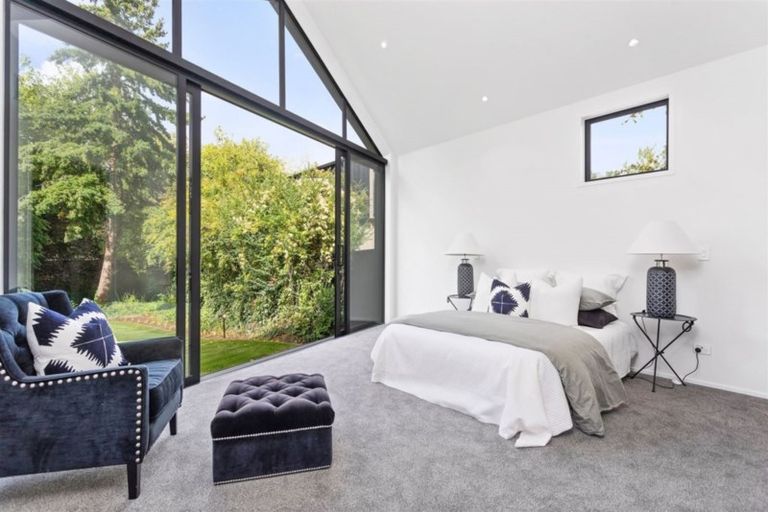 Photo of property in 1b Wood Lane, Fendalton, Christchurch, 8014