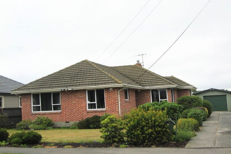 Photo of property in 3 Moyna Avenue, Dallington, Christchurch, 8061