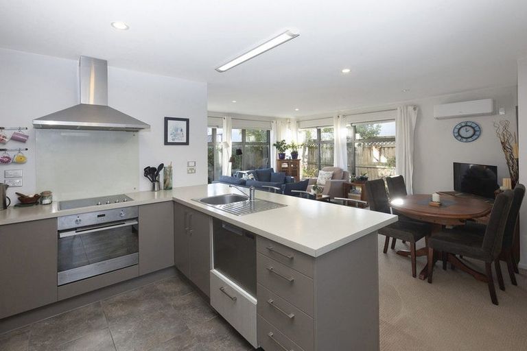 Photo of property in 87c Canon Street, St Albans, Christchurch, 8014