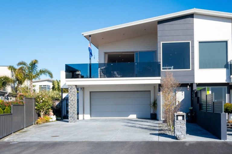 Photo of property in 17 Ferguson Avenue, Westshore, Napier, 4110