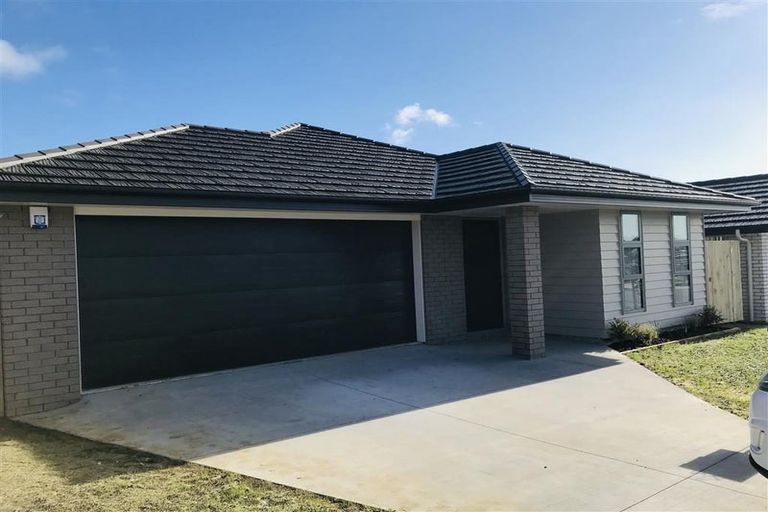 Photo of property in 8 Rainsford Road, Pukekohe, 2120