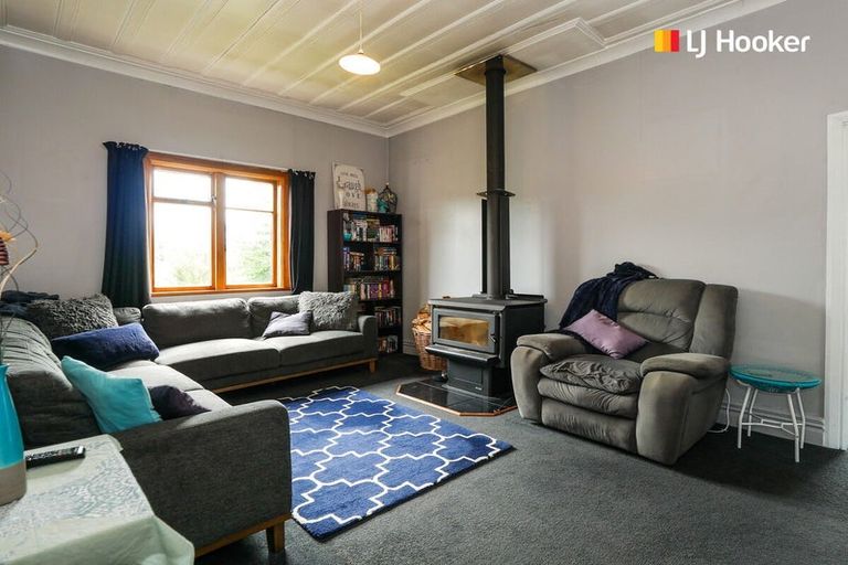 Photo of property in 28 Craig Street, Palmerston, 9430