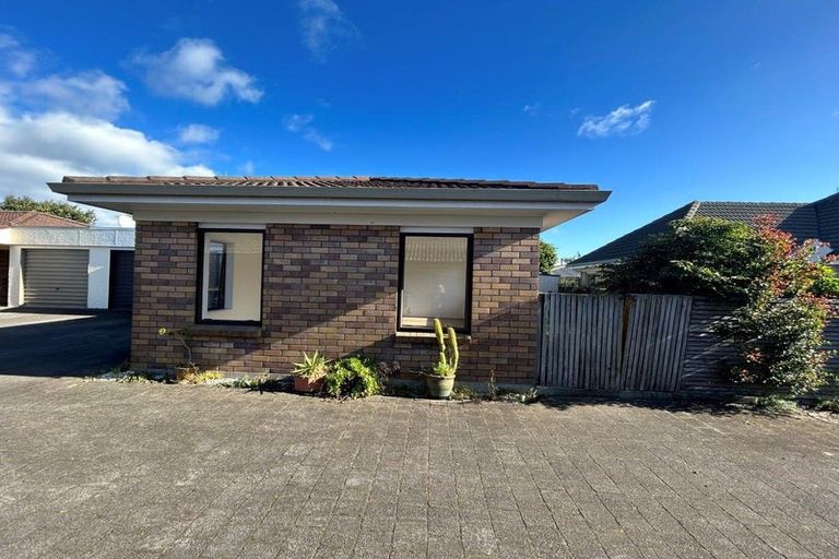 Photo of property in 5/10 Ranch Road, Mount Maunganui, 3116
