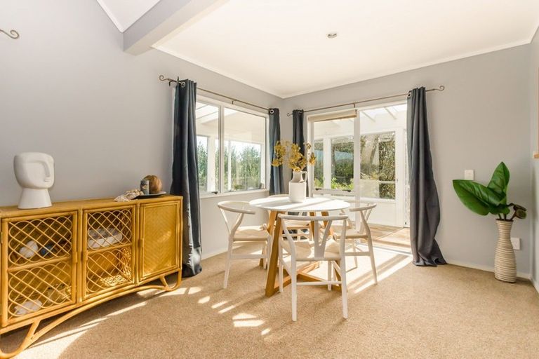 Photo of property in 18 Kohutuhutu Road, Raumati Beach, Paraparaumu, 5032