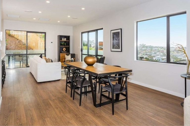 Photo of property in 120d Fairview Avenue, Fairview Heights, Auckland, 0632