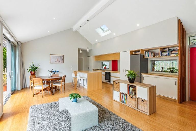 Photo of property in 1/91 Ruapehu Street, Paraparaumu, 5032