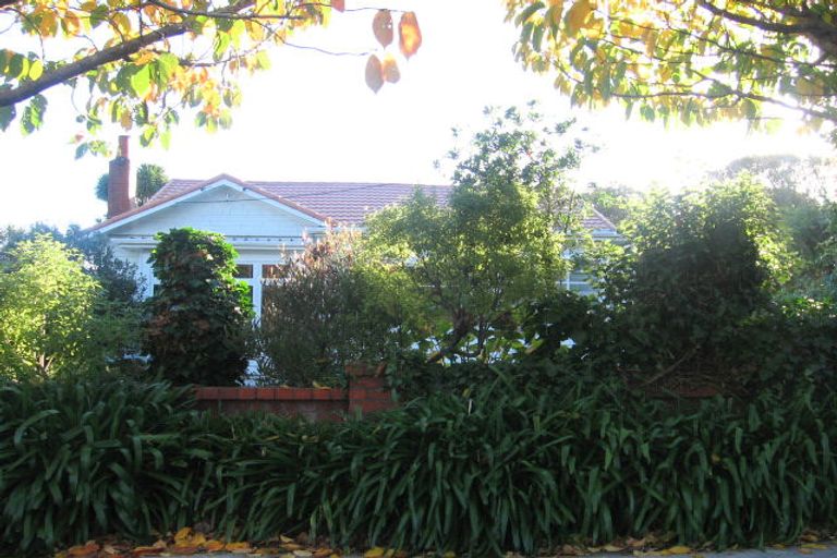 Photo of property in 55 Penrose Street, Woburn, Lower Hutt, 5010