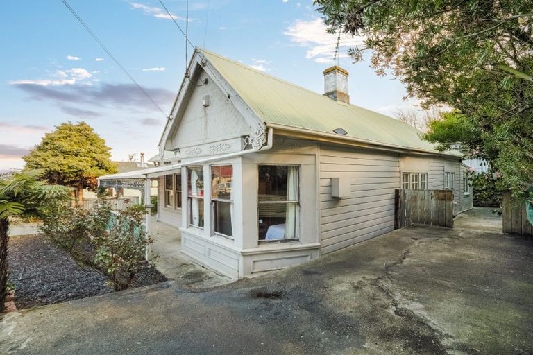 Photo of property in 112 Glen Road, The Glen, Dunedin, 9011