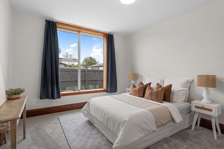 Photo of property in 19 Wyon Street, Linwood, Christchurch, 8062