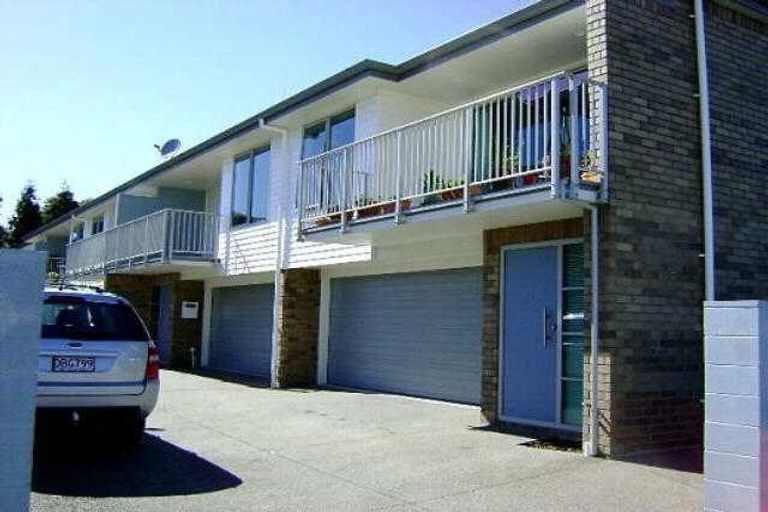 Photo of property in 6 Dowding Street, Melville, Hamilton, 3206