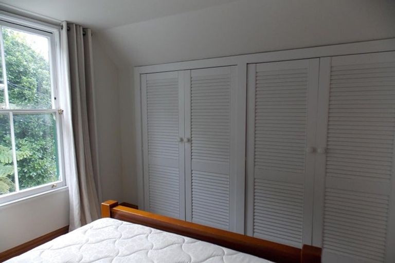 Photo of property in 19 Ascot Street, Thorndon, Wellington, 6011