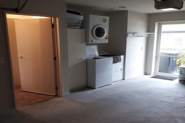 Photo of property in 2/24 Victoria Street, Rangiora, 7400