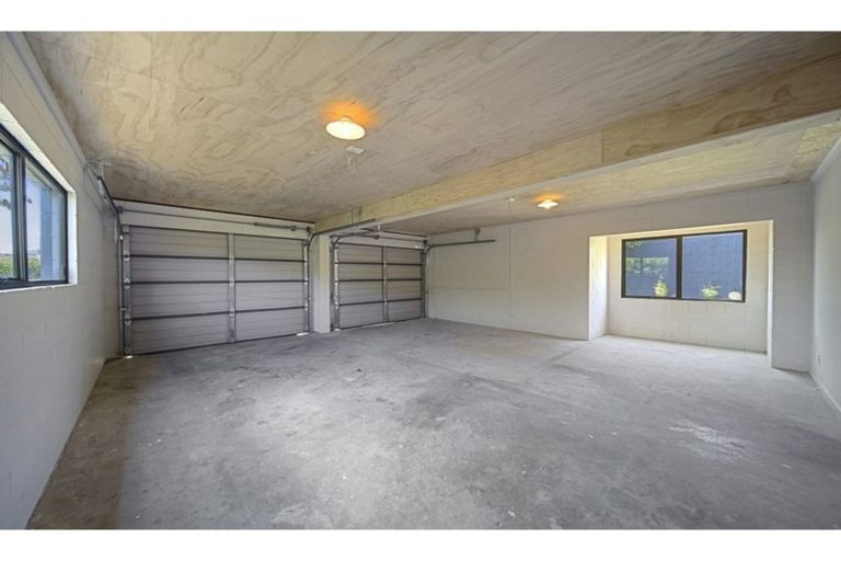 Photo of property in 6 Noble Street, Waiuku, 2123