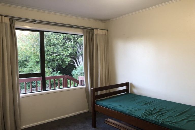 Photo of property in 15 Haseler Crescent, Howick, Auckland, 2014