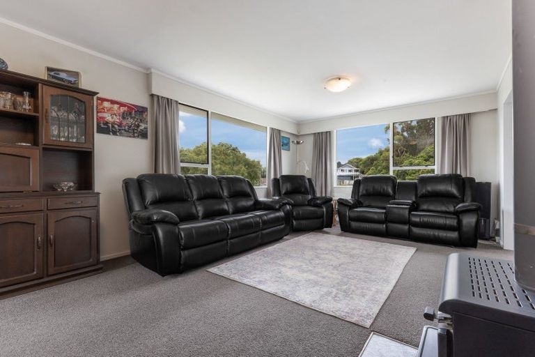 Photo of property in 119 Spinnaker Drive, Whitby, Porirua, 5024