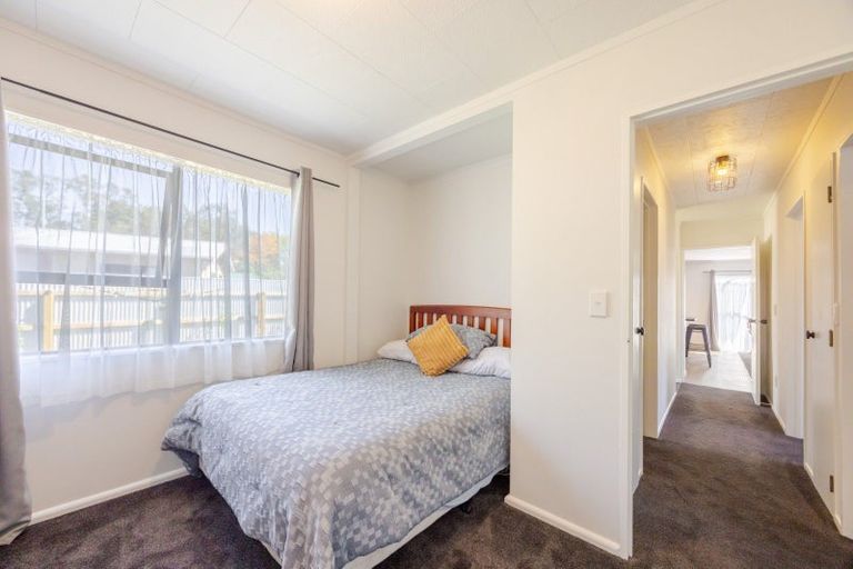 Photo of property in 14 Redwood Drive, Waipukurau, 4200