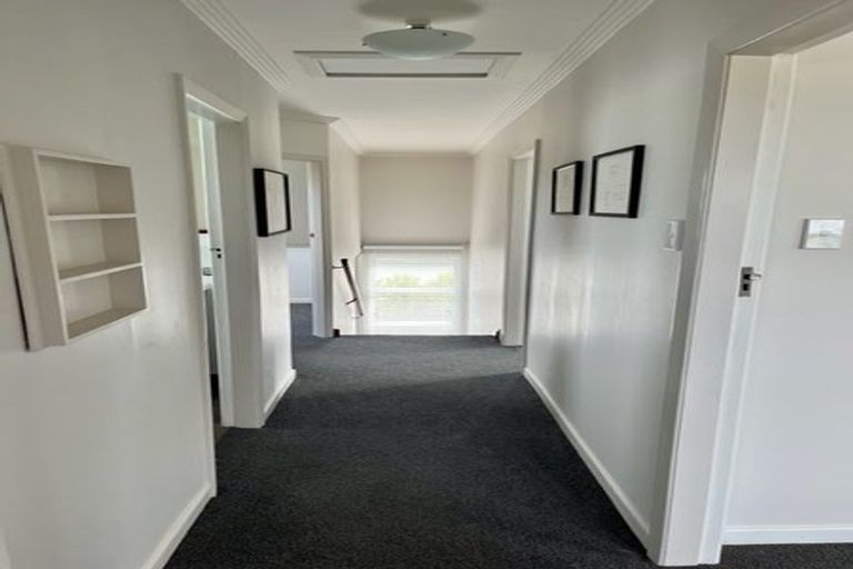 Photo of property in 3 Dickson Crescent, Saint Johns Hill, Whanganui, 4500