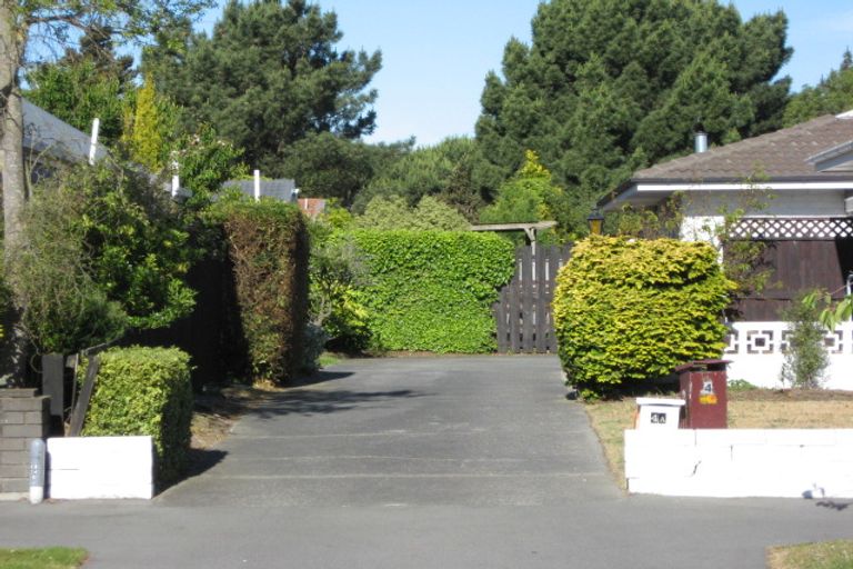 Photo of property in 2/4 Valecrest Avenue, Parklands, Christchurch, 8083