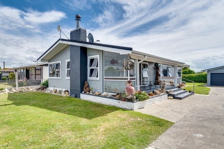 Photo of property in 1404 Warwick Place, Mayfair, Hastings, 4122