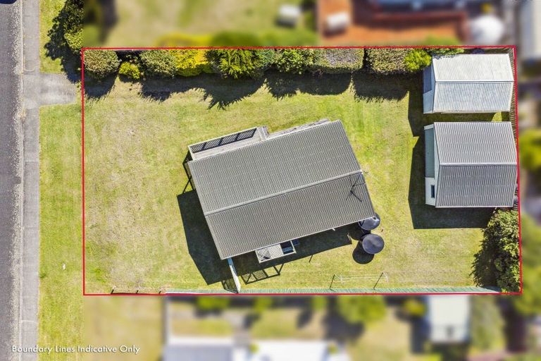 Photo of property in 12 Hydrabad Drive, Waitarere Beach, Levin, 5510