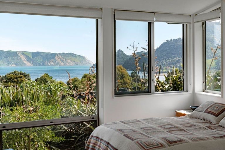 Photo of property in 38 Upland Road, Huia, Auckland, 0604