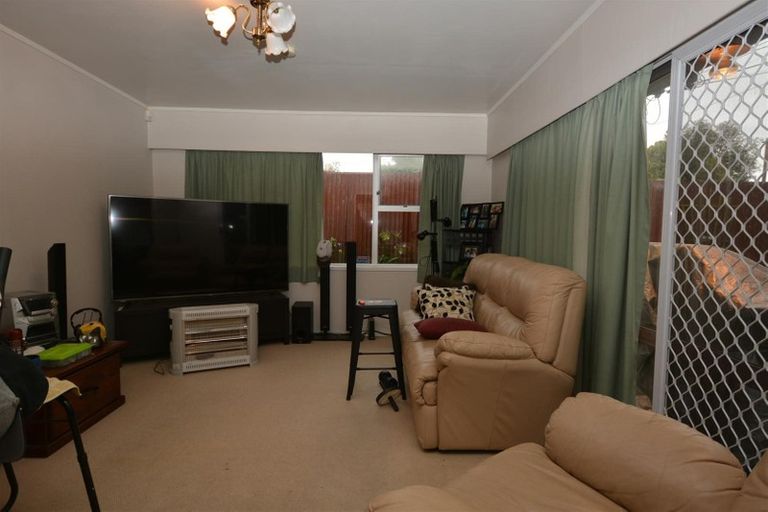Photo of property in 1/90 Weymouth Road, Manurewa, Auckland, 2102